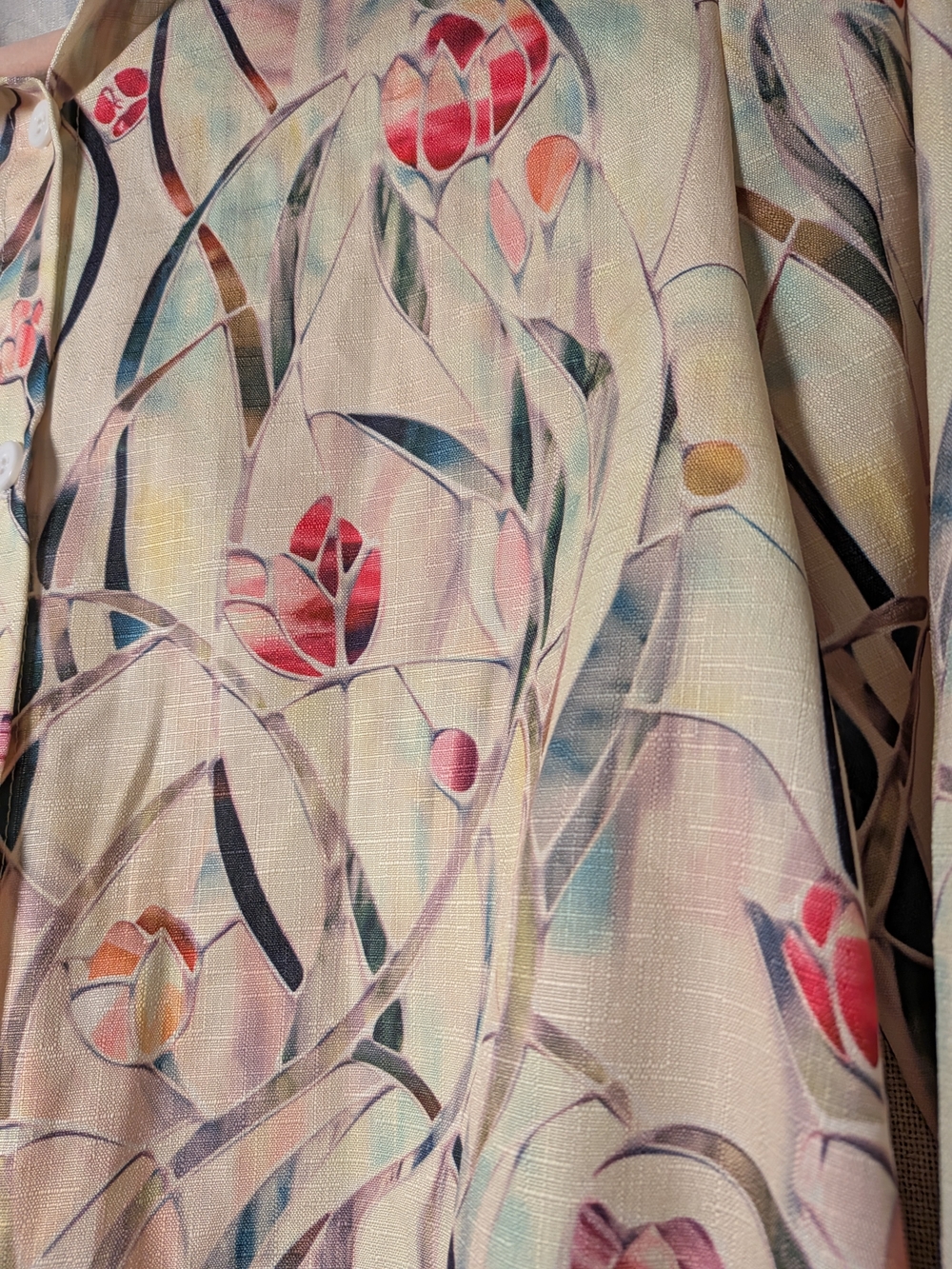 Women's Watercolor Floral Button Front Blouse Tulip Print Small